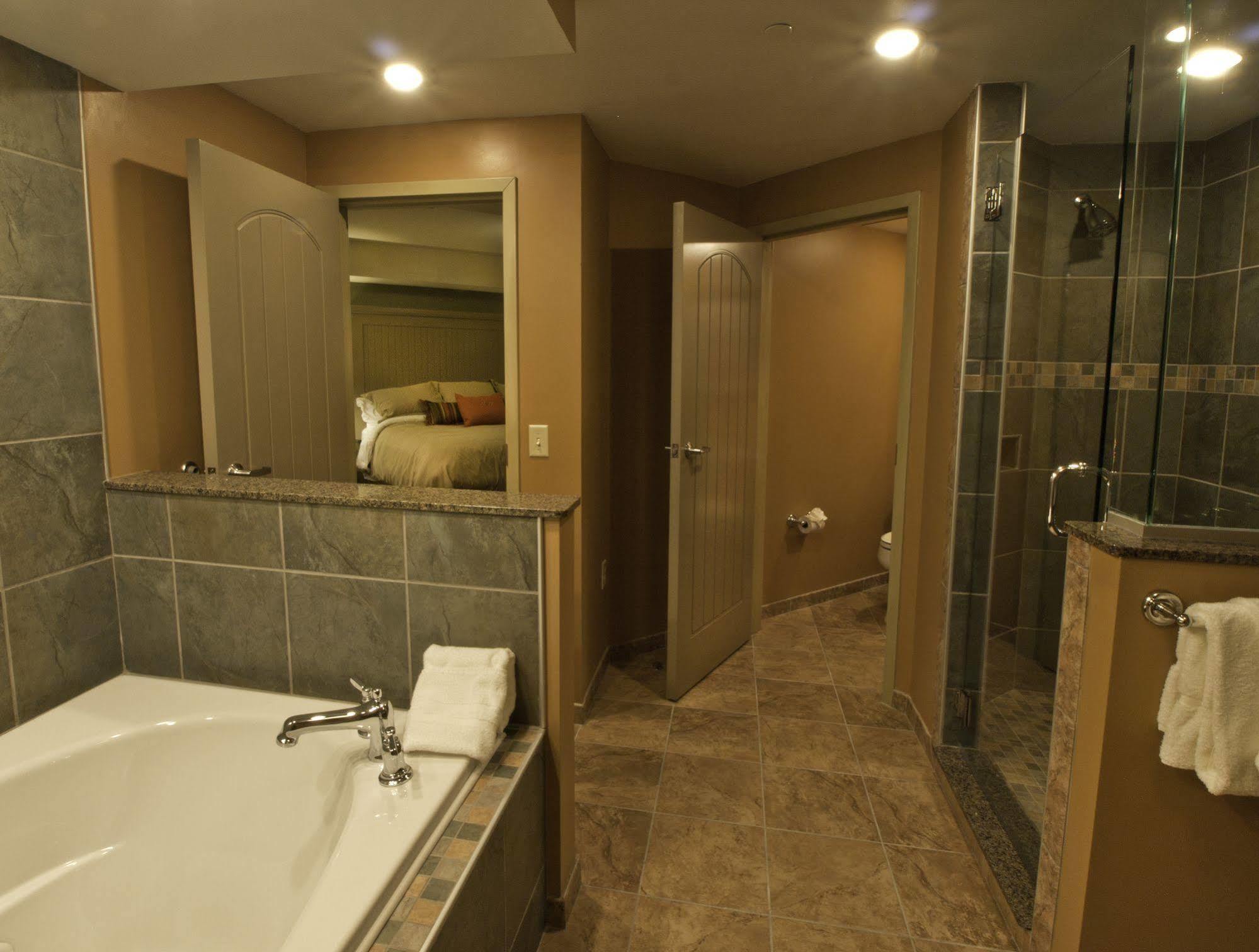 1000 Islands Harbor Hotel Clayton Extérieur photo